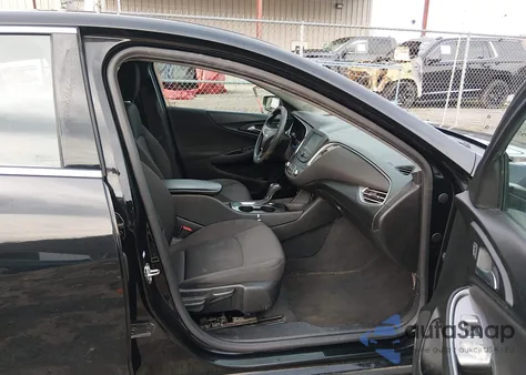 2018 Chevrolet Malibu 1Ls z USA, uszkodzony, nr VIN 1G1ZB5ST4JF254422